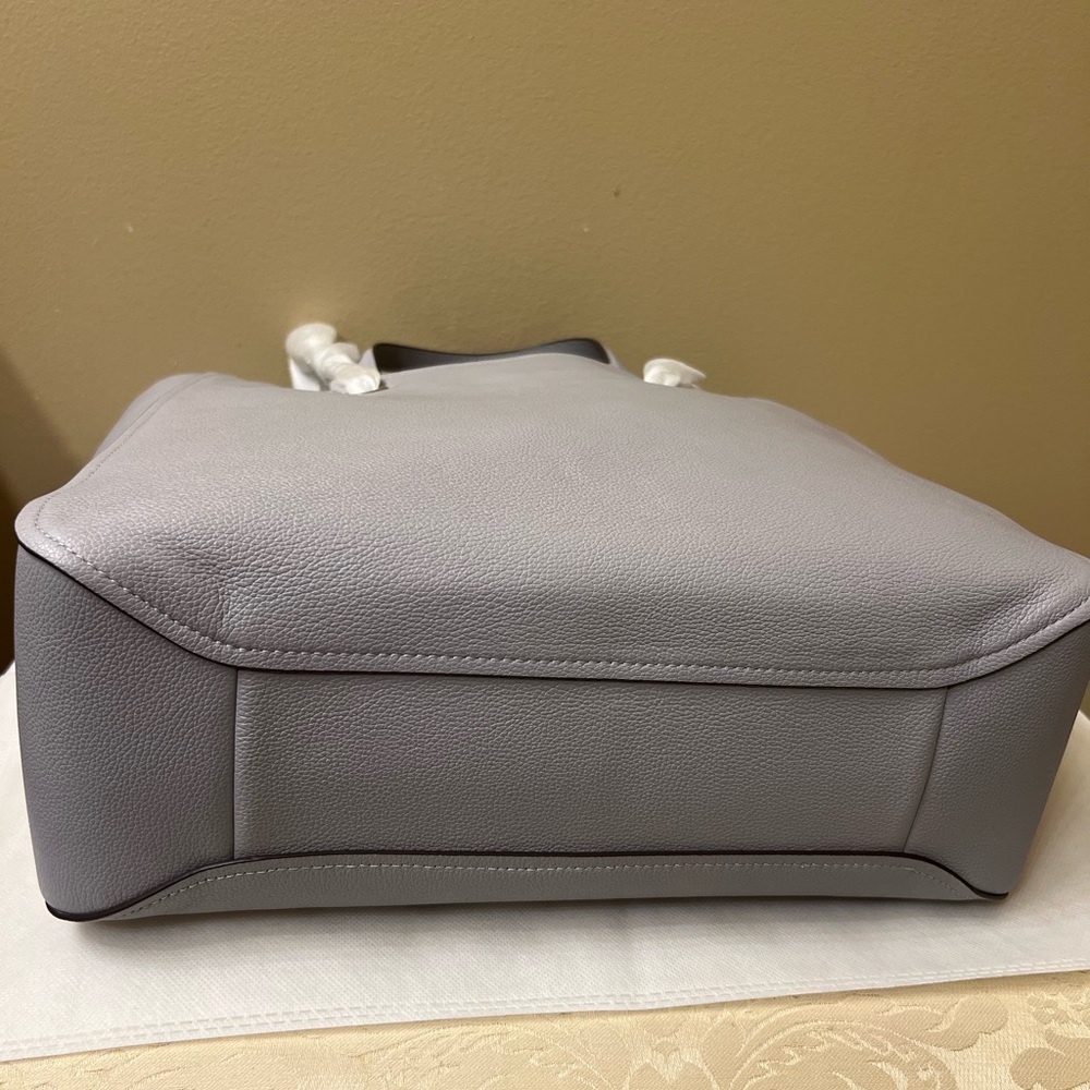 Kate Spade Large 2 Way Triple Tote Bag NWT - Picture 8 of 16